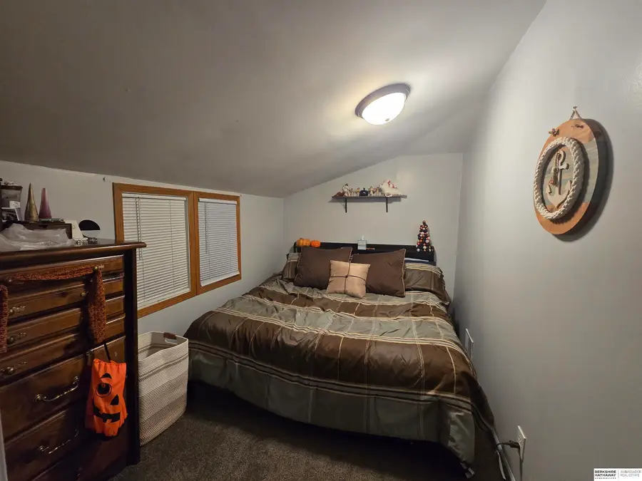 6107 Logan Avenue, Lincoln, NE 68507 - #3