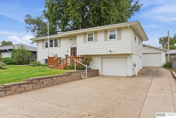 5114 S 121st Street, Omaha, NE 68137