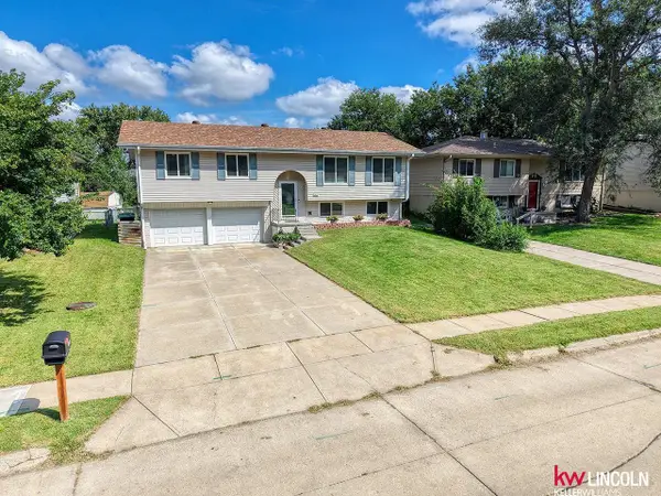 5613 S 139th Street, Omaha, NE 68137