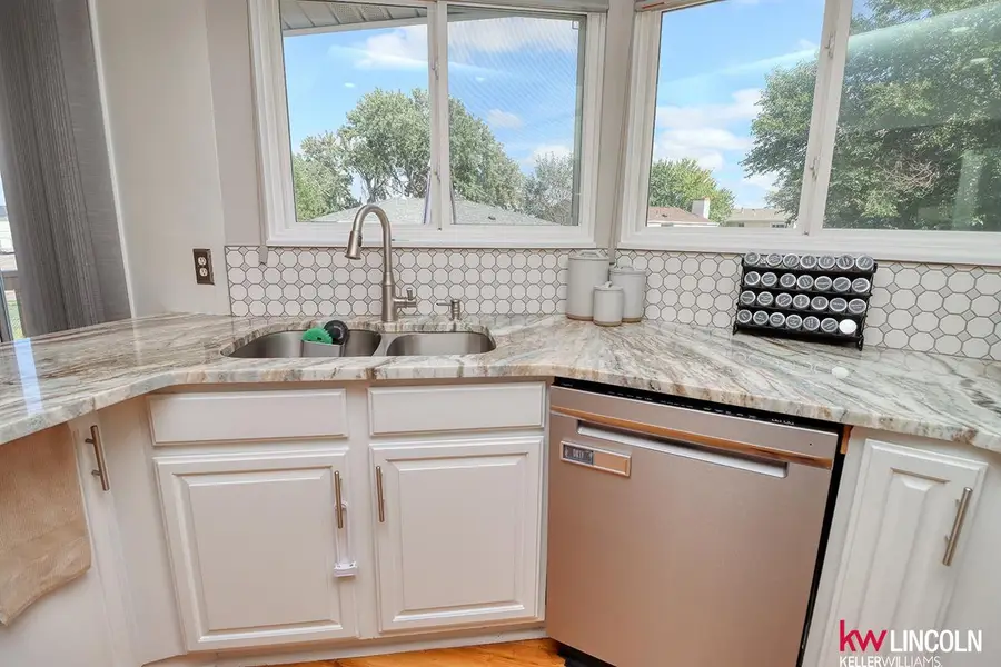 5613 S 139th Street, Omaha, NE 68137 - #2
