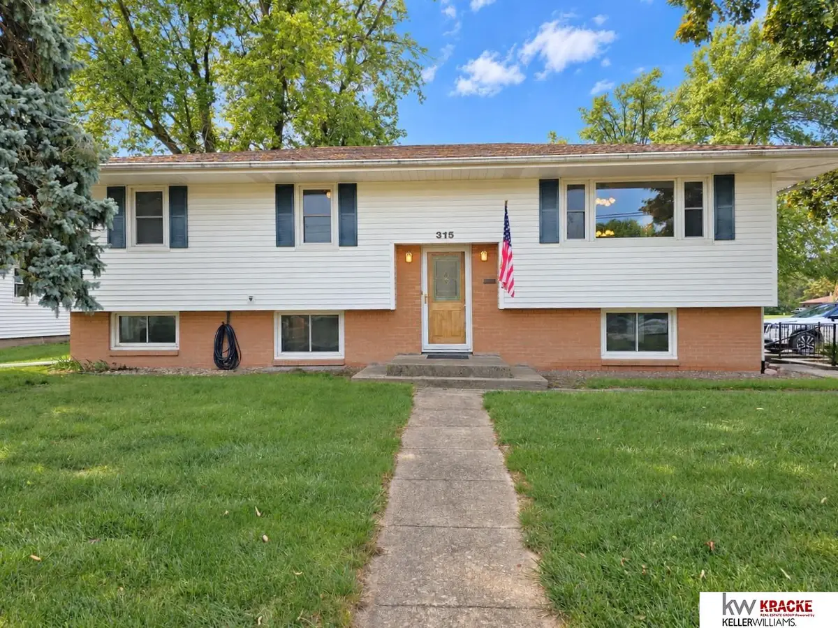 315 E 5th Street, Crete, NE 68333 - #1