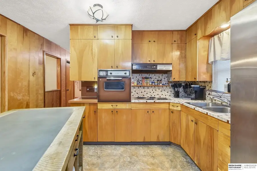 240 E Street, Eagle, NE 68347 - #3
