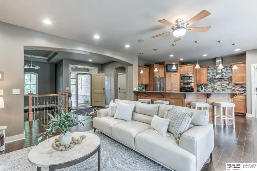 19607 Mayberry Street, Elkhorn, NE 68022 - #2