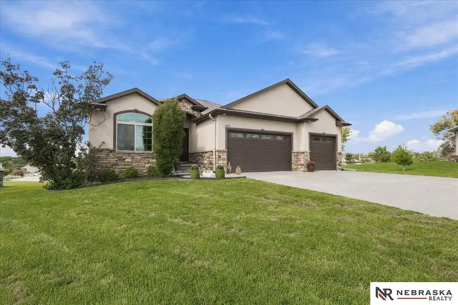 6301 Artisan Court, Lincoln, NE 68516 - #2