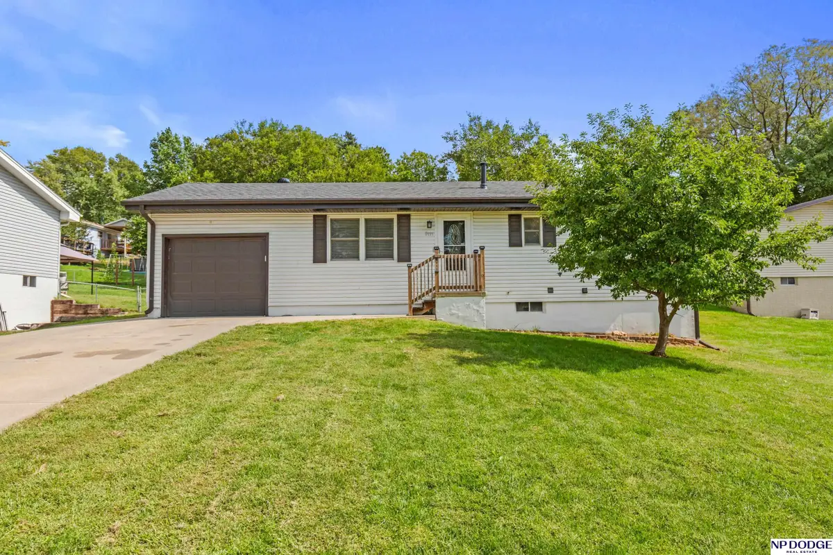 5111 N 93 Street, Omaha, NE 68134 - #1