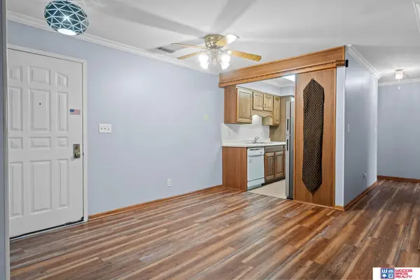 3001 S 51st Street #303, Lincoln, NE 68506