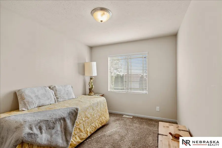 8414 Baker Street, Omaha, NE 68122 - #3