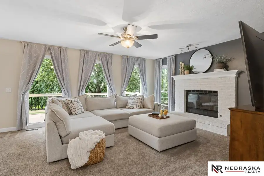 2107 Liberty Lane, Papillion, NE 68133 - #2