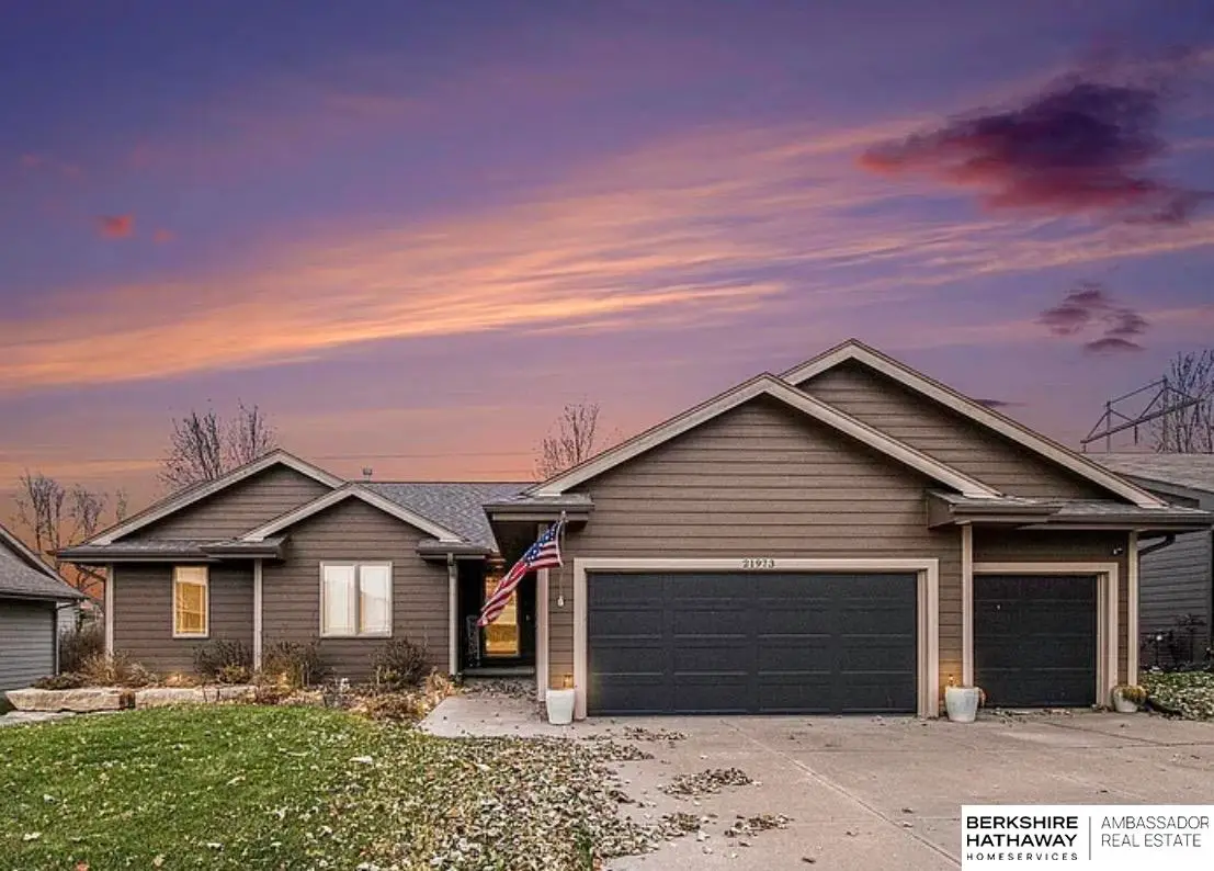 21973 Hilltop Avenue, Gretna, NE 68028 - #1