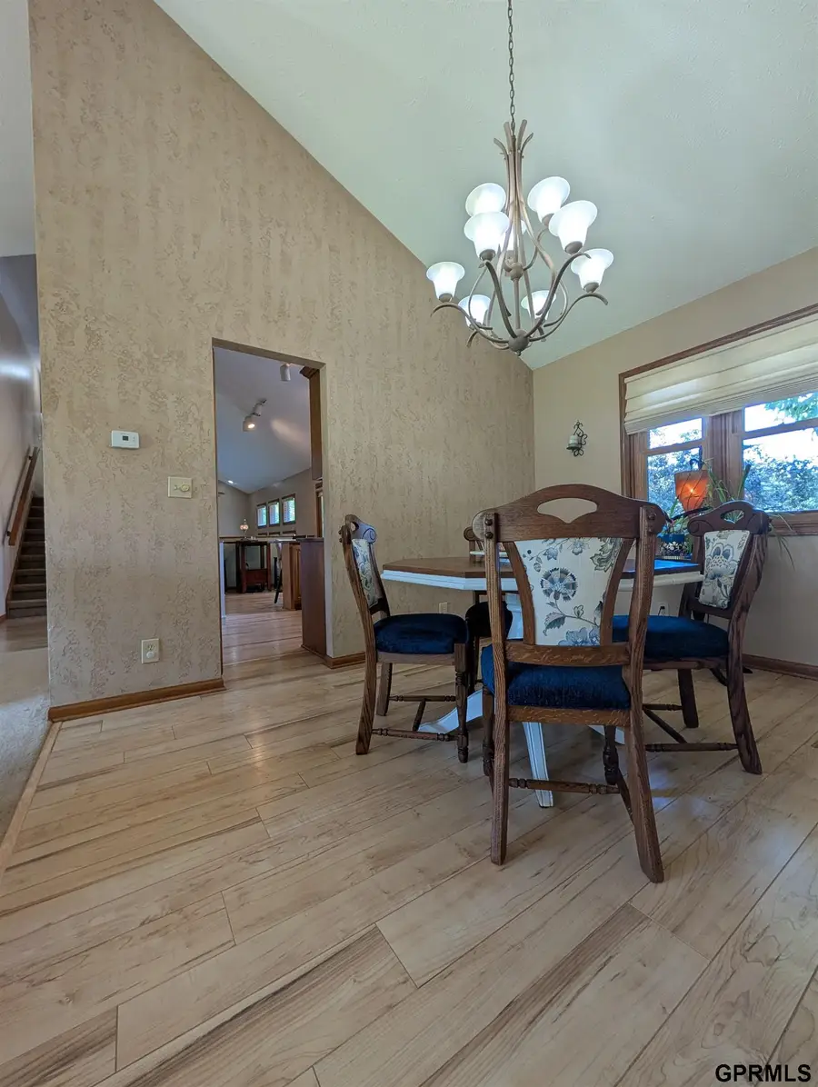 6111 Tennyson Circle, Lincoln, NE 68516 - #3