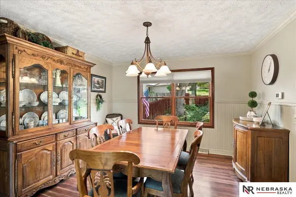 3005 Leawood Drive, Bellevue, NE 68123