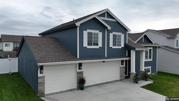 8101 S 199 Street, Gretna, NE 68028