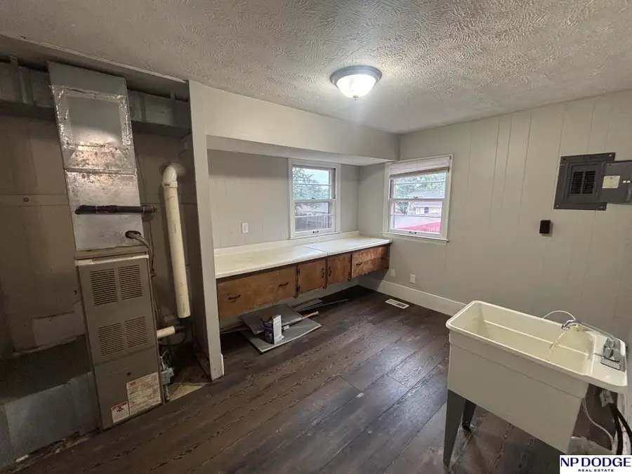 5220 Mary Street, Omaha, NE 68152 - #2