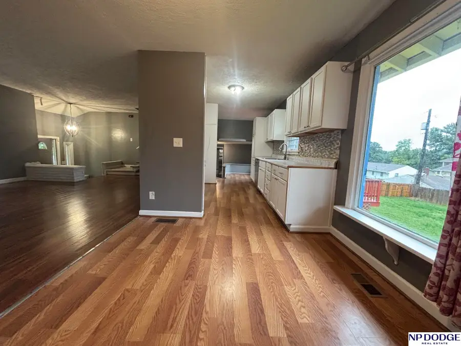 5220 Mary Street, Omaha, NE 68152 - #3
