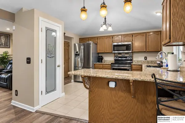 13404 S 34th Street, Bellevue, NE 68123