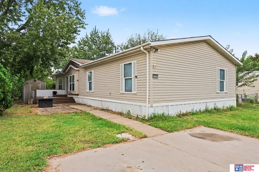 105 W Treehaven Drive, Lincoln, NE 68521 - #2