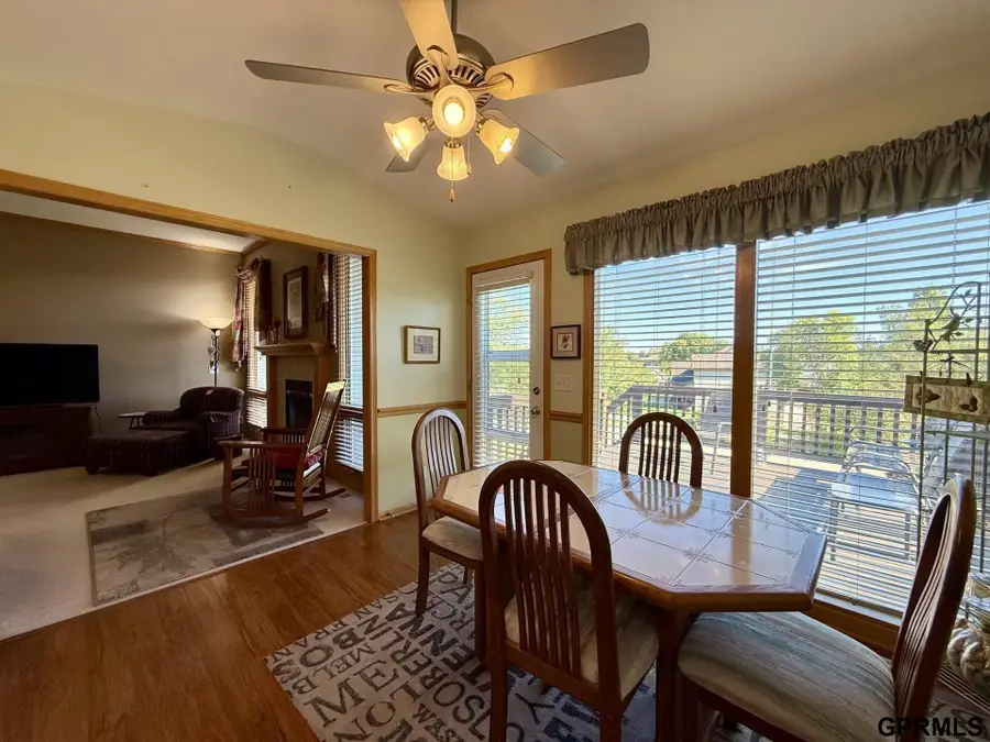 11609 Lakeview Drive, Bellevue, NE 68133 - #2