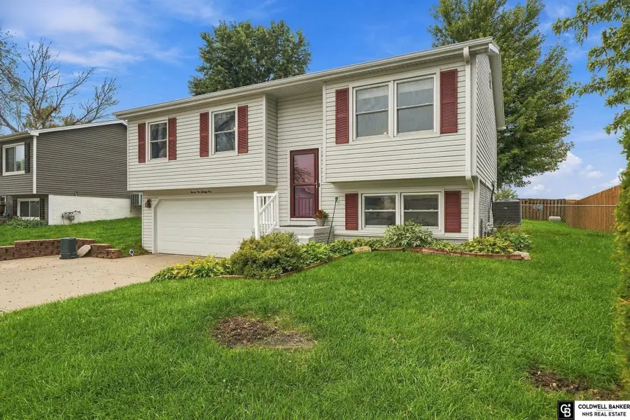 2121 W Sandpiper Lane, Lincoln, NE 68528 - #2