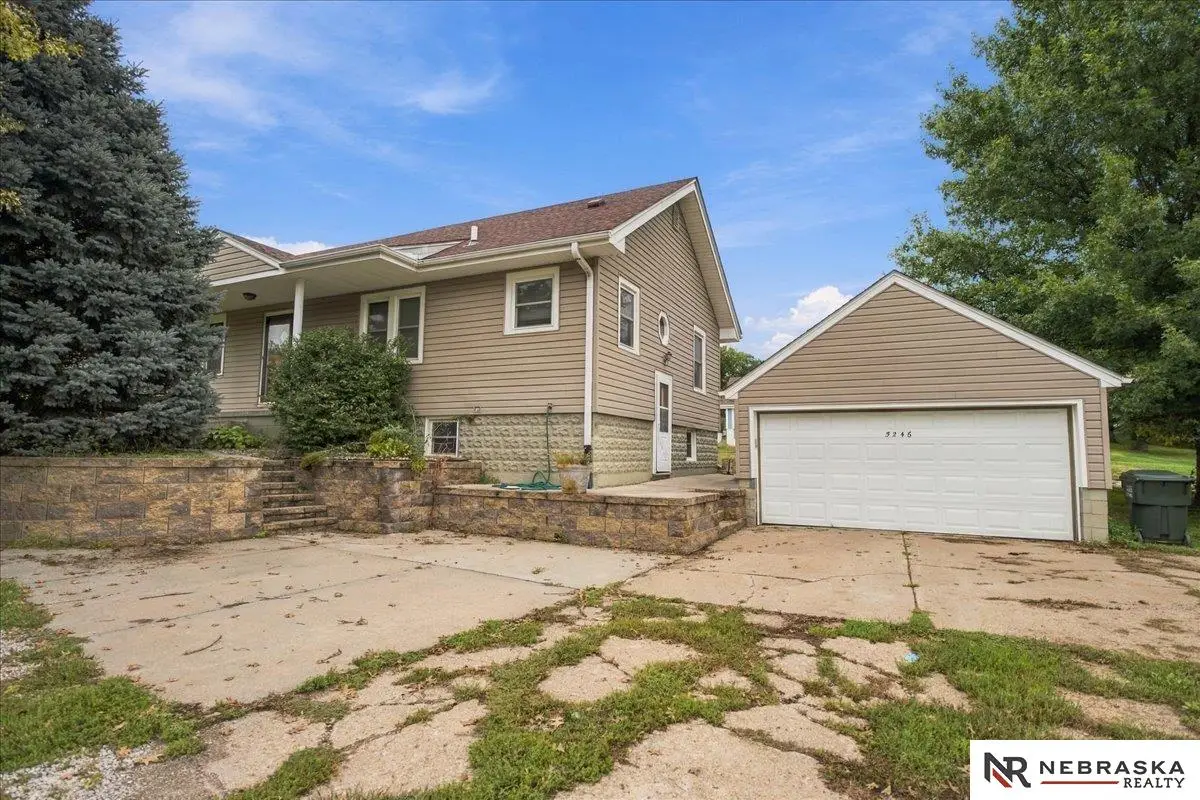 5246 Mckinley Street, Omaha, NE 68152 - #1