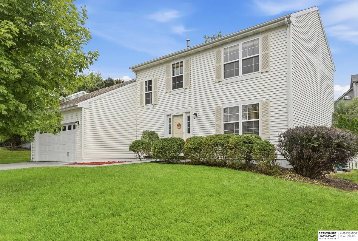 9823 Brentwood Drive, La Vista, NE 68128 - #1
