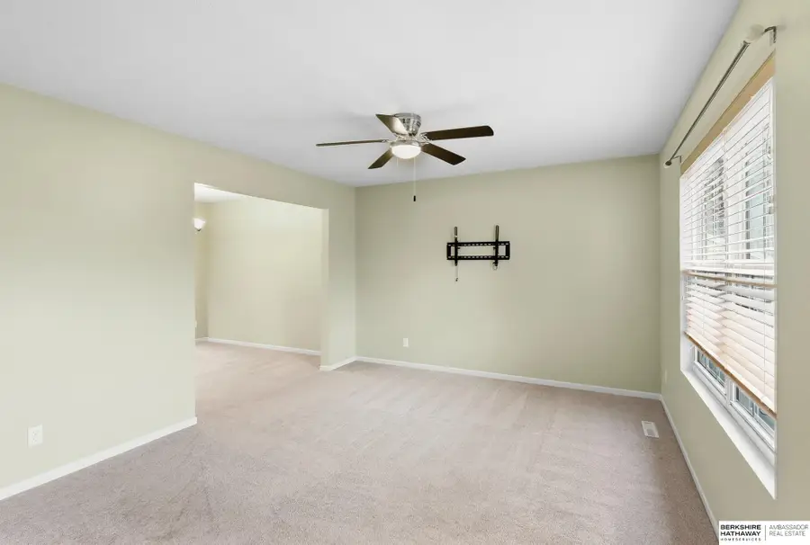 9823 Brentwood Drive, La Vista, NE 68128 - #3
