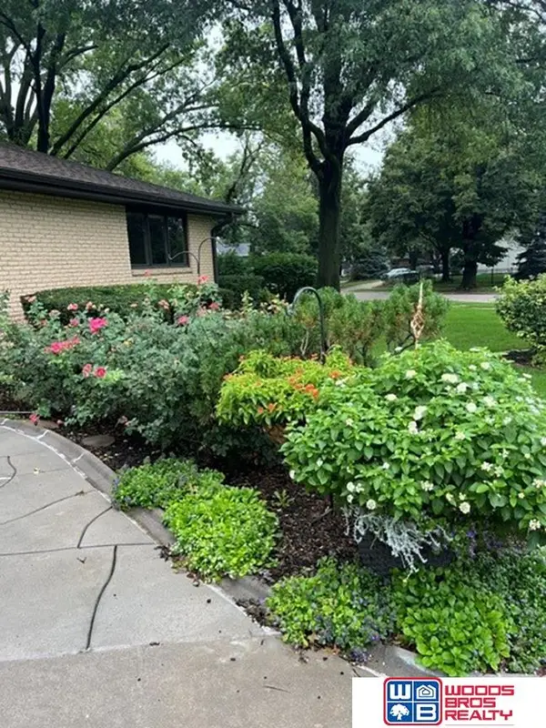 2101 The Knolls Street, Lincoln, NE 68512