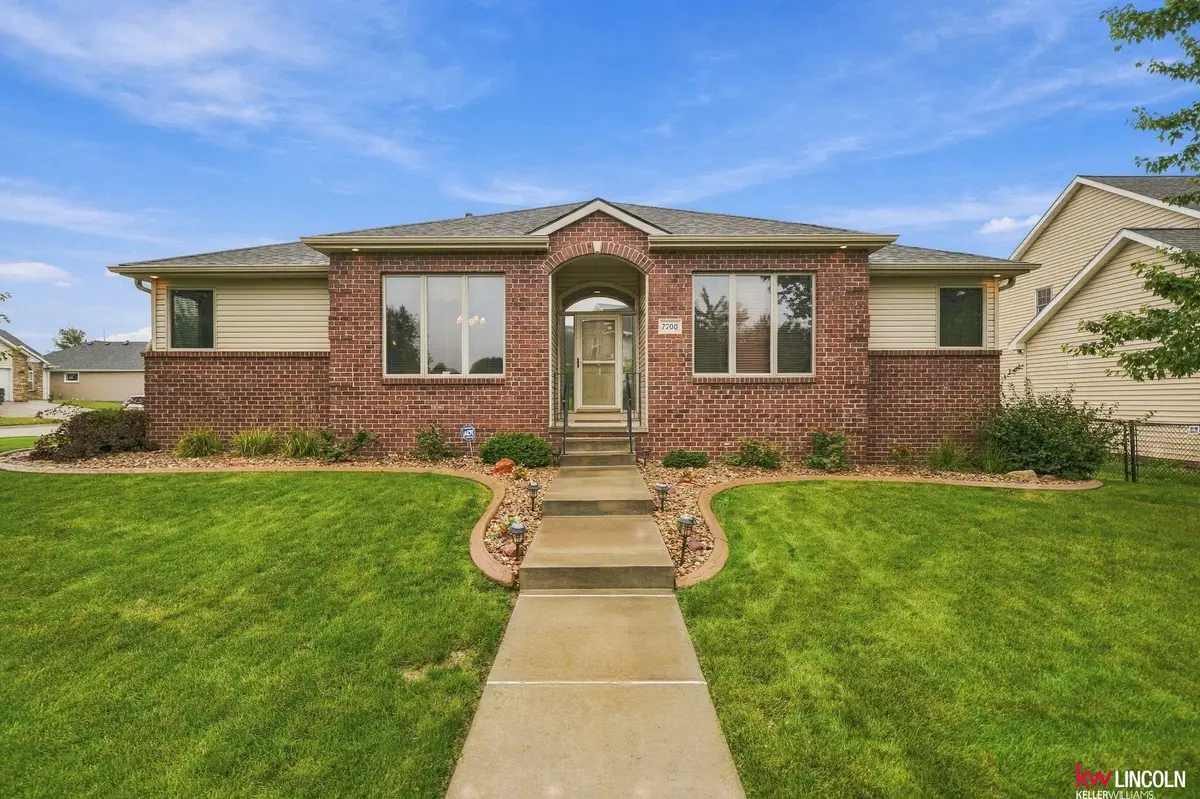 7700 S 25th Street, Lincoln, NE 68512 - #1