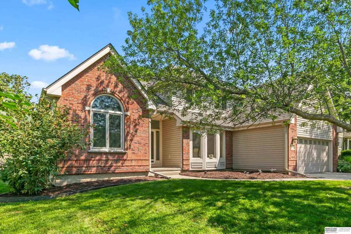 13734 Hillsborough Drive, Omaha, NE 68164 - #1