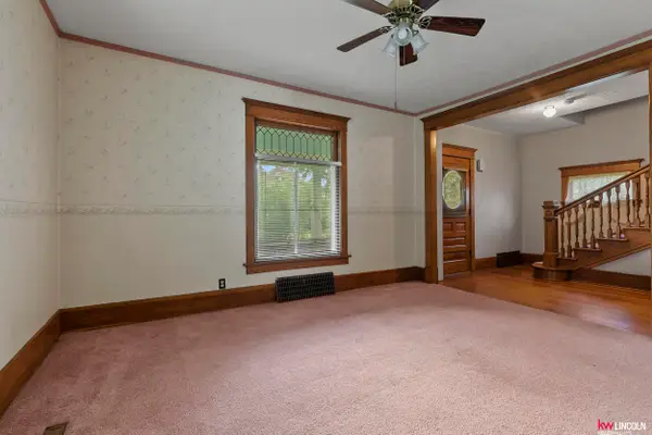 1608 S 23 Street, Lincoln, NE 68502