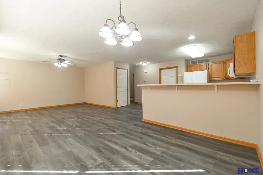 1818 Sawyer Street, Lincoln, NE 68505 - #2