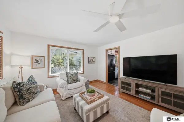 2639 Woodsdale Boulevard, Lincoln, NE 68502
