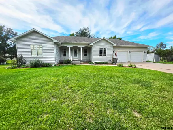 116 N 3rd Street, Geneva, NE 68361