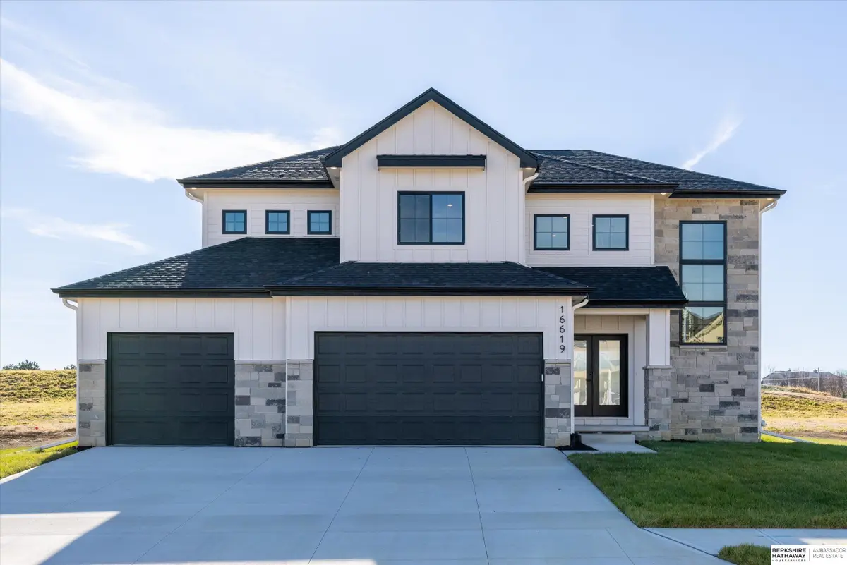 21910 Hampton Drive, Gretna, NE 68028 - #1