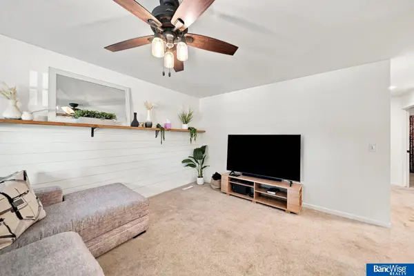 5206 Melrose Avenue, Lincoln, NE 68506