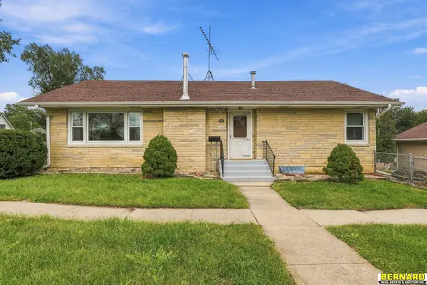 682 Chestnut Street, Syracuse, NE 68446