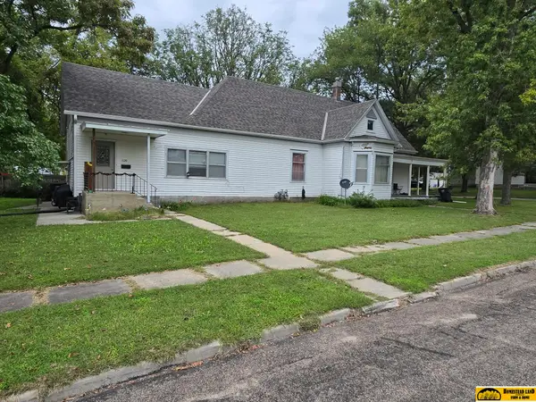 1120-1122 Washington Street, Beatrice, NE 68310