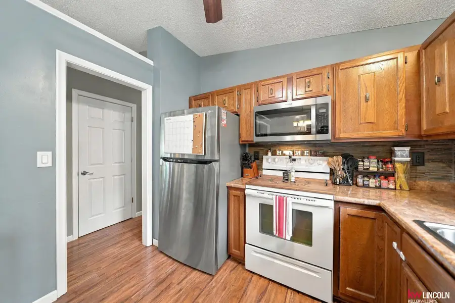 5612 Elk Circle, Lincoln, NE 68516 - #2