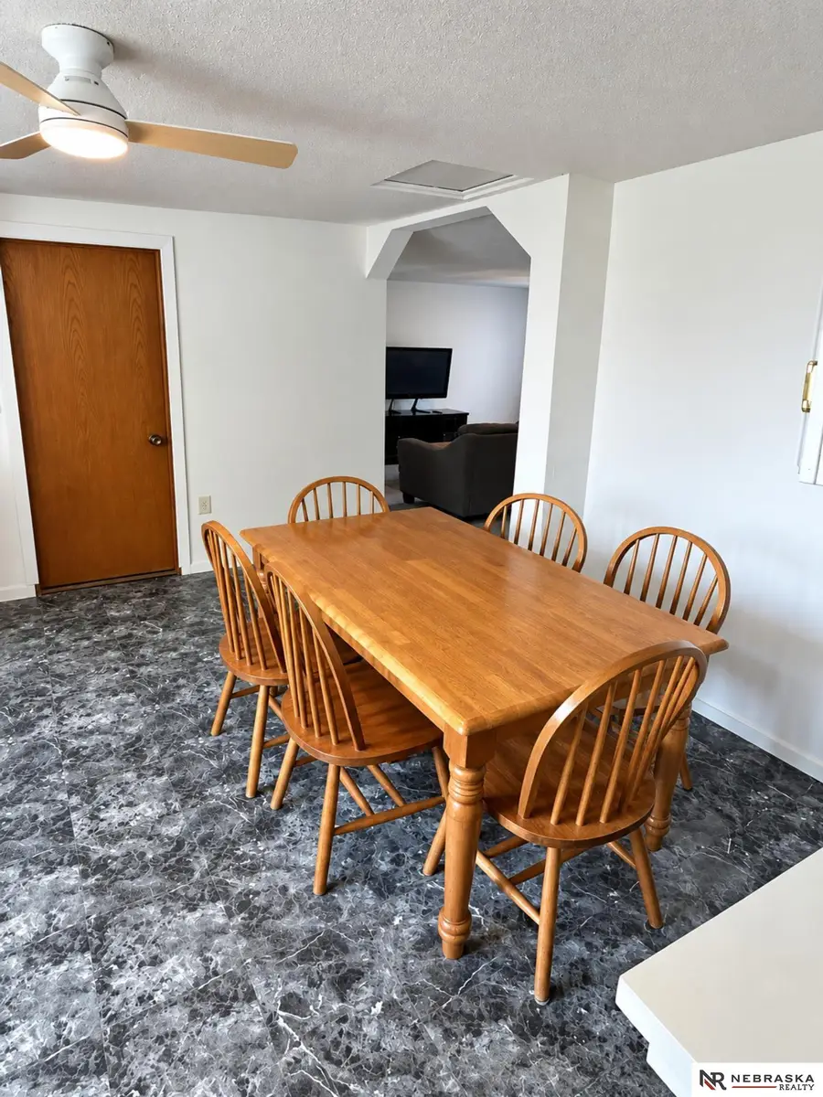 507 E 2nd Street, Valentine, NE 69201 - #3