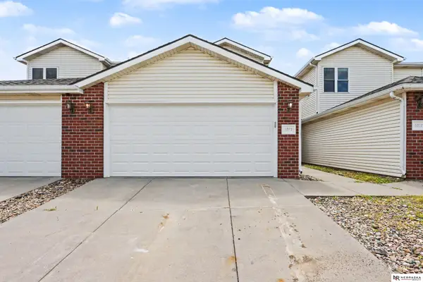 5973 Silver Brook Place, Lincoln, NE 68521