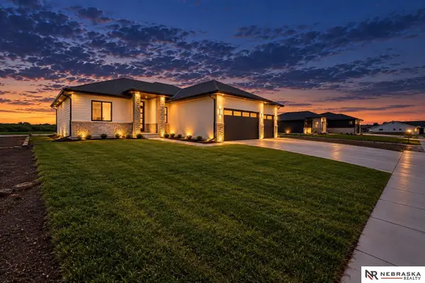 8939 Dragonfly Lane, Lincoln, NE 68526