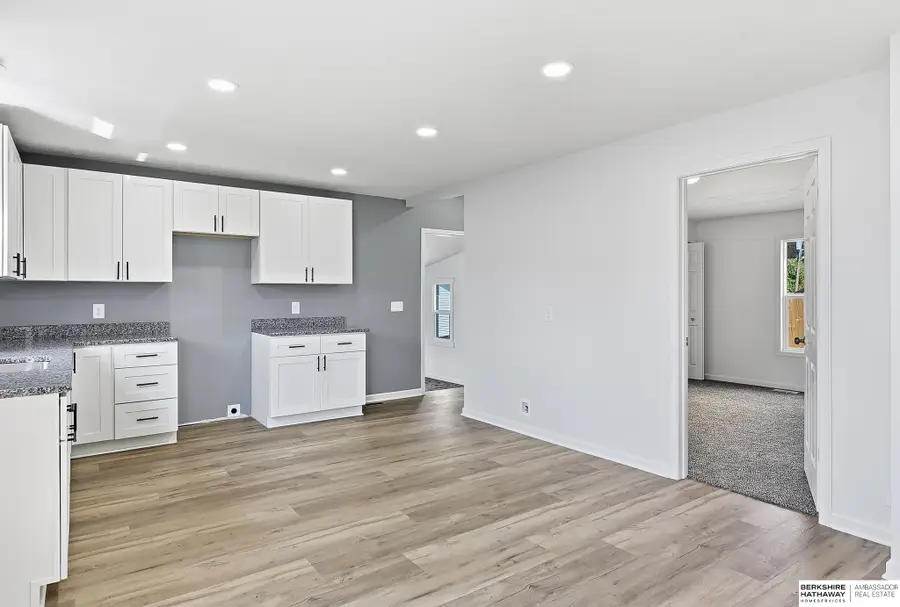 1904 Avenue B, Council Bluffs, IA 51501 - #3