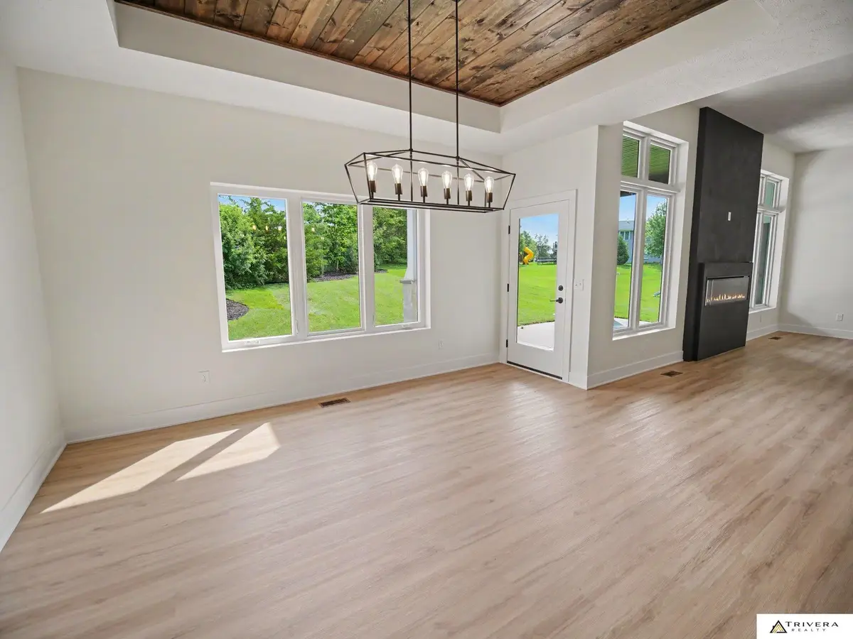 9160 Hillcrest Trail, Lincoln, NE 68520 - #1