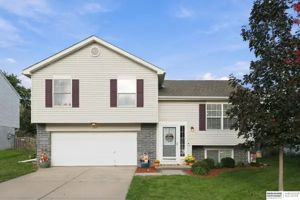 7203 S 177 Street, Omaha, NE 68136