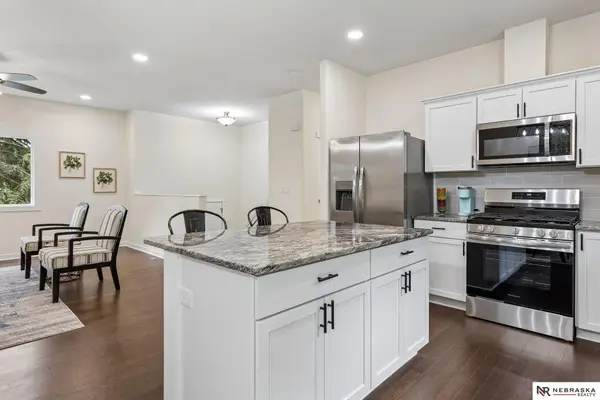 2304 S 7th Street, Omaha, NE 68108