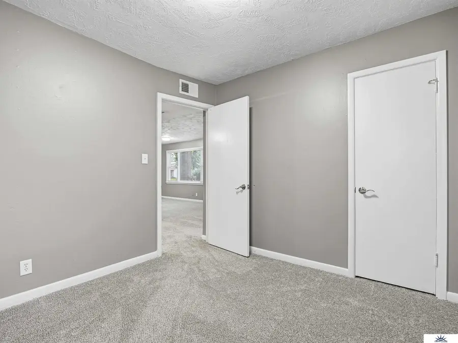 404 W 30th Avenue, Bellevue, NE 68005 - #2