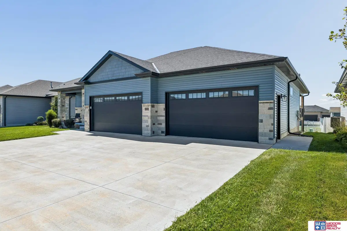 8737 S 83rd Court, Lincoln, NE 68516 - #1