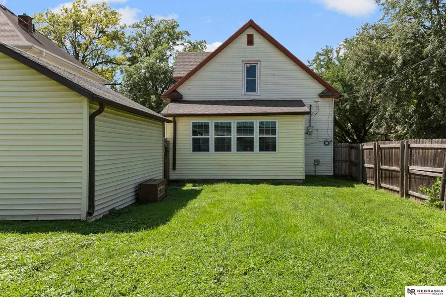 532 N 26th Street, Lincoln, NE 68503 - #2