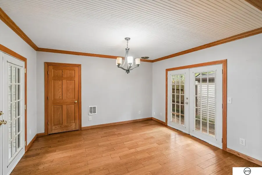 3330 S 33rd Street, Lincoln, NE 68506 - #3