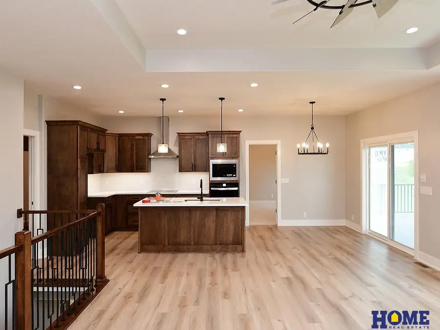 10930 Grantham Drive, Lincoln, NE 68527 - #2