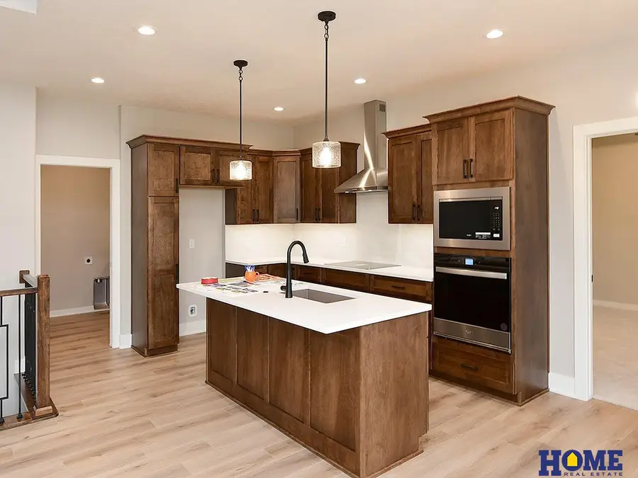 10930 Grantham Drive, Lincoln, NE 68527 - #3
